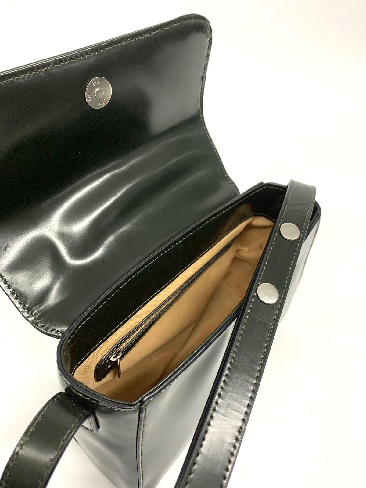 Petite Love - Imagen 2